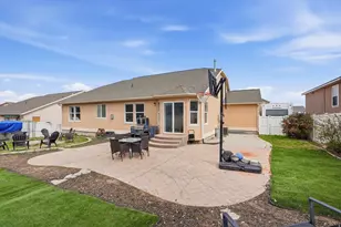 8262 S Pin Oak Dr, West Jordan, UT 84081 - Photo 20