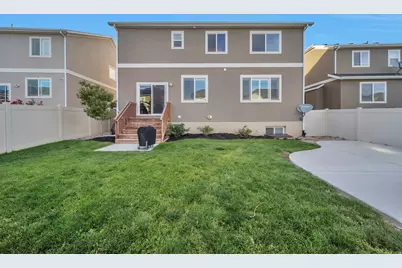 12077 S Window Arch Ln W, Herriman, UT 84096 - Photo 32