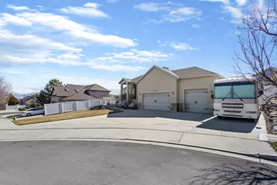 5969 W Heavy Cloud Cir, Herriman, UT 84096 - Photo 4