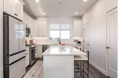 25 E Center St N #61, North Salt Lake, UT 84054 - Photo 8