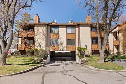 1075 Countrywoods Cir. E #21A, Cottonwood Heights, UT 84047 - Photo 2