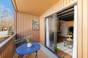 1075 Countrywoods Cir E, Cottonwood Heights, UT 84047 - Photo 22