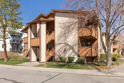 1075 Countrywoods Cir. E #21A, Cottonwood Heights, UT 84047 - Photo 2