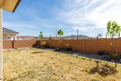 2798 E Smith Creek Dr, Washington, UT 84780 - Photo 32