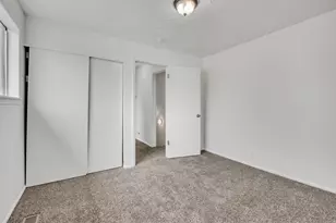 5731 S Blake Dr, Taylorsville, UT 84129 - Photo 16