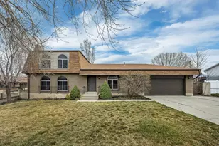 5731 S Blake Dr, Taylorsville, UT 84129 - Photo 1