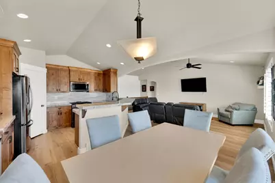 2487 W Harmony Dr, Layton, UT 84041 - Photo 10