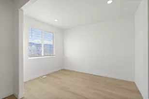 3470 N Browning St, Eagle Mountain, UT 84005 - Photo 8