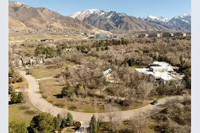 2614 E Providence Ct #1, Holladay, UT 84121 - Photo 10