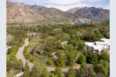 2614 E Providence Ct #1, Holladay, UT 84121 - Photo 8