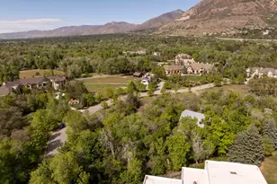 2614 E Providence Ct, Holladay, UT 84121 - Photo 12