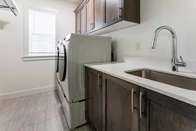 1313 E Weyburn Ln, Holladay, UT 84117 - Photo 26