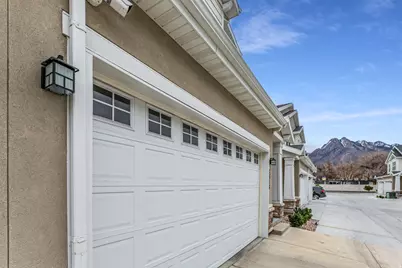 1313 E Weyburn Ln, Holladay, UT 84117 - Photo 4