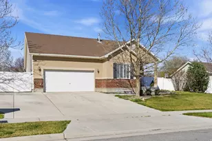 13374 S Freeman Ln W, Herriman, UT 84096 - Photo 2
