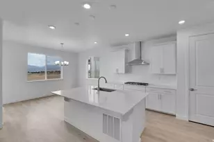 12737 S Glacier Trail Ln, Herriman, UT 84096 - Photo 4