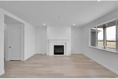 12737 S Glacier Trail Ln #165, Herriman, UT 84096 - Photo 8