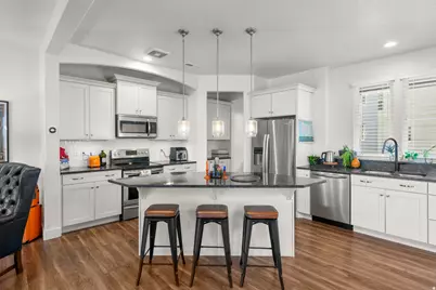 4506 W Daybreak Rim Way, South Jordan, UT 84009 - Photo 14