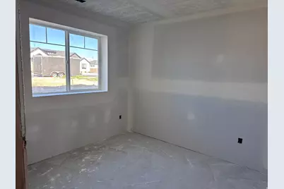 5777 W 4100 S, Hooper, UT 84315 - Photo 34