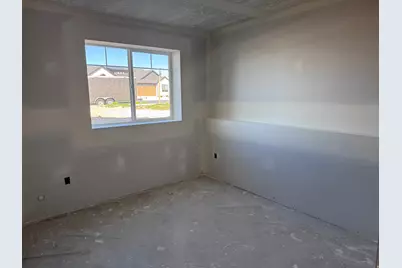 5777 W 4100 S, Hooper, UT 84315 - Photo 32