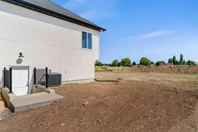 5777 W 4100 S, Hooper, UT 84315 - Photo 38