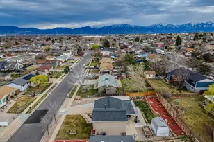 6329 W King Dr, West Valley, UT 84128 - Photo 28