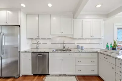 2551 E Sundown Ave, Cottonwood Heights, UT 84121 - Photo 16