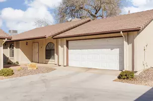 465 S Main St, Saint George, UT 84770 - Photo 2