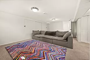 190 W 1800 S, Bountiful, UT 84010 - Photo 20