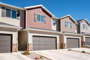 153 E 3100 N, Cedar City, UT 84721 - Photo 2