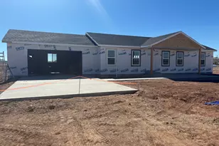 130 E Pole Line Rd, Roosevelt, UT 84066 - Photo 2