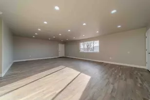 377 W 200 N, Roosevelt, UT 84066 - Photo 10