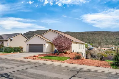 735 S Peachtree Dr, Toquerville, UT 84774 - Photo 4