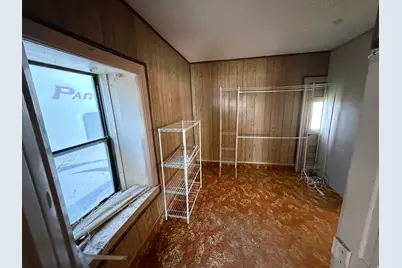 110 W Clark St, Grantsville, UT 84029 - Photo 6