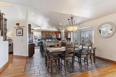 3205 N 800 E, North Ogden, UT 84414 - Photo 10