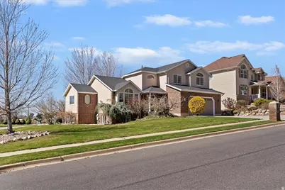 3205 N 800 E, North Ogden, UT 84414 - Photo 2