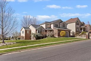 3205 N 800 E, North Ogden, UT 84414 - Photo 2