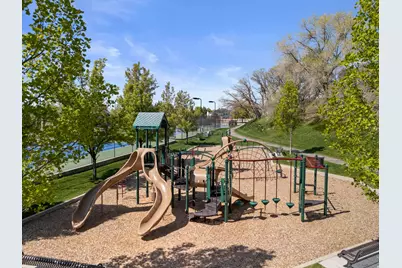 32 Northridge Way, Sandy, UT 84092 - Photo 40