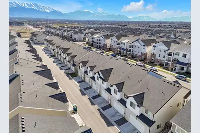 3964 W Hardman Way, Lehi, UT 84048 - Photo 32