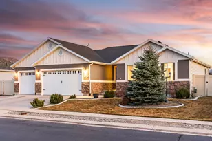 1070 E Hunter Ln, Eagle Mountain, UT 84005 - Photo 38