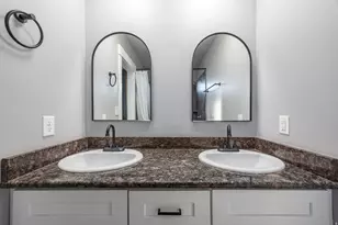 1070 E Hunter Ln, Eagle Mountain, UT 84005 - Photo 20