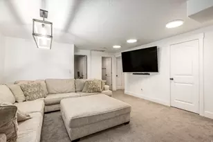 1070 E Hunter Ln, Eagle Mountain, UT 84005 - Photo 26