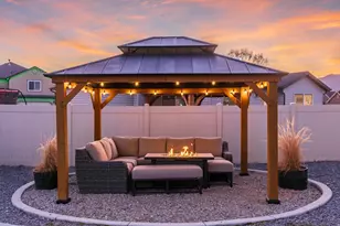 1070 E Hunter Ln, Eagle Mountain, UT 84005 - Photo 2