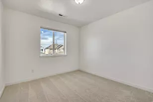 15065 S Honor Dr W, Bluffdale, UT 84065 - Photo 24