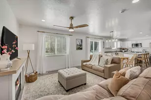 15065 S Honor Dr W, Bluffdale, UT 84065 - Photo 6