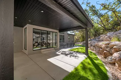 5619 S Fox Chase Dr E, South Ogden, UT 84403 - Photo 8