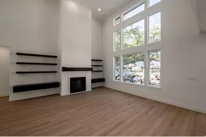 5619 S Fox Chase Dr E, South Ogden, UT 84403 - Photo 4