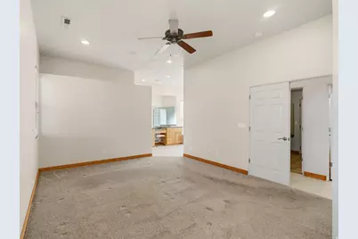 720 E Meadow Ln, Washington, UT 84780 - Photo 18