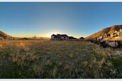 3983 E Canyon Estate Dr #31, Cottonwood Heights, UT 84121 - Photo 10