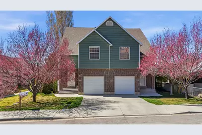 46 S 100 W #1, Pleasant Grove, UT 84062 - Photo 1