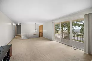 994 Deborah Dr, Bountiful, UT 84010 - Photo 4